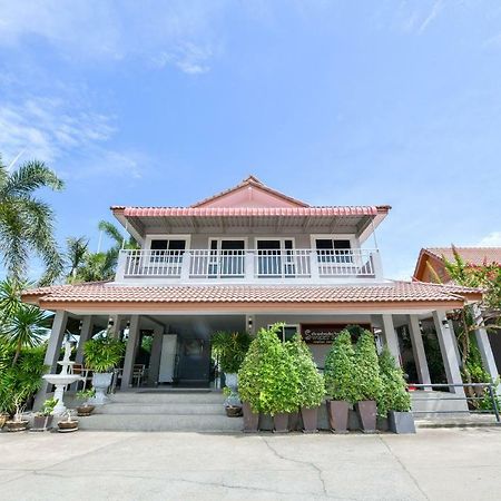 Oyo 245 Sweet Sense Jomtien Resort 파타야 외부 사진